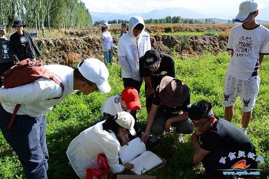 河西学院医学院和复旦大学药学院联合在民乐开展社会实践